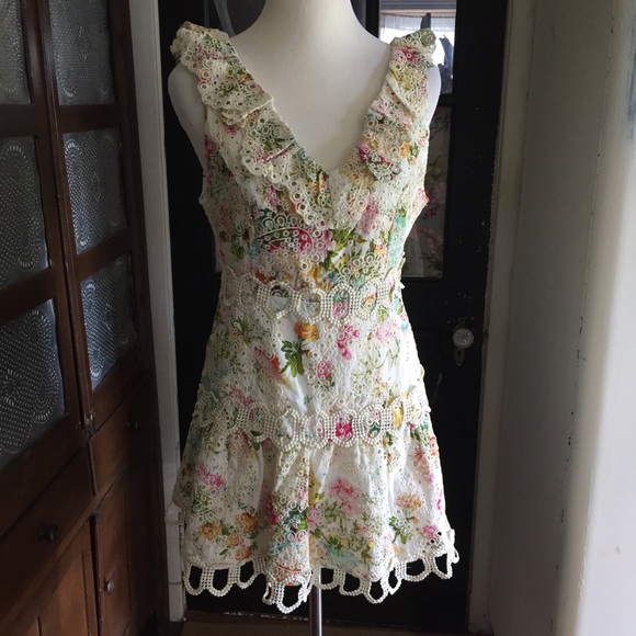Just Me Dresses & Skirts - Just Me white floral ruffle lace dress M